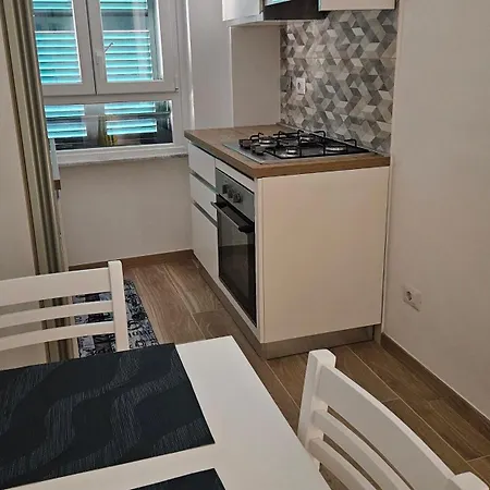 La casa di Lele-3
